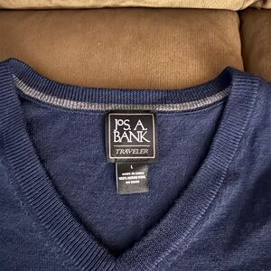 Jos. A. Bank Men's Deep Blue V-Neck Sweater